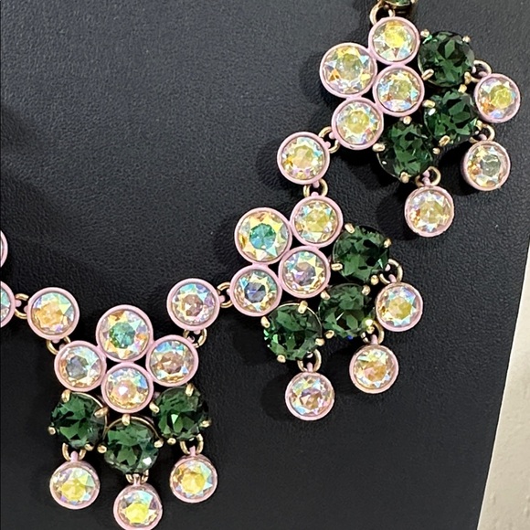 J Crew AB Brûlée & Emerald Green Crystal Statement Necklace - Picture 5 of 16